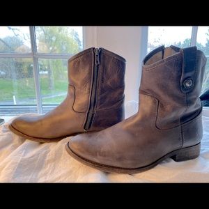 Frye Melissa Ankle Boot Grey 8.5